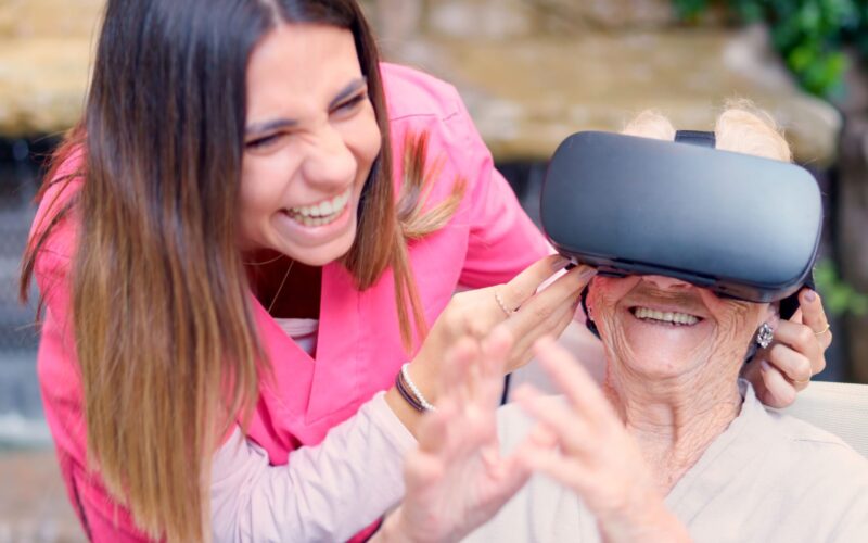 Age Concern Southland’s VR programme for seniors featured on RNZ